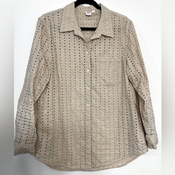 Gap Eyelet Easy Shirt - Picture 1 of 4